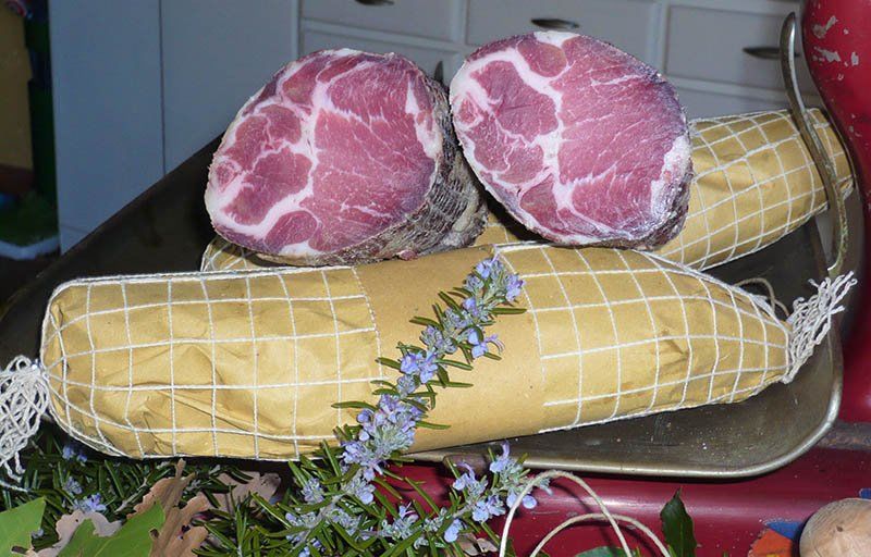 seasoned tuscan capocollo