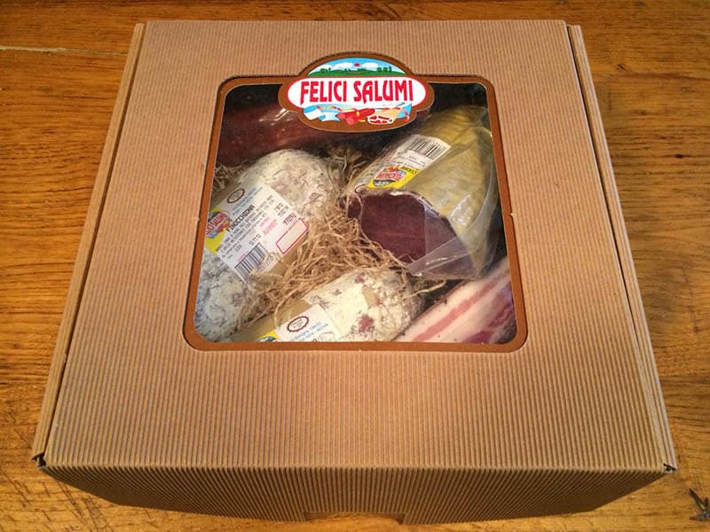 Weihnachtsgeschenkkörbe von Felici Salumi