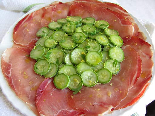 bresaola di maiale con zucchine