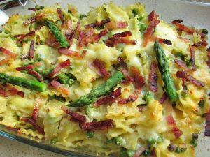 pasta al forno con asparagi e pancetta