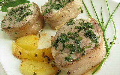 Filetto di maiale con lardo e erbe aromatiche