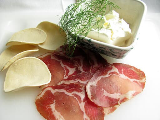 Ingredienti coni di capocollo ricetta